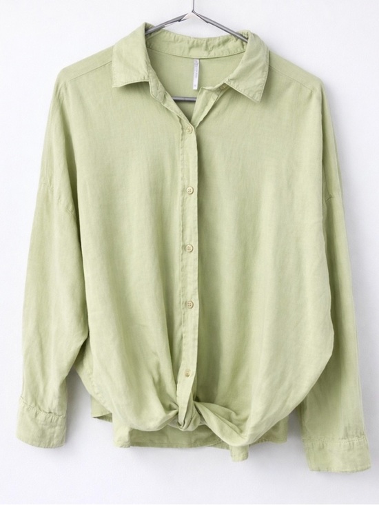 Young Fabulous & Broke Tops - Young Fabulous & Broke Sage Green Linen Button Down Twist Front Top M